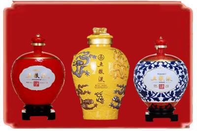 宿州烟酒回收五粮液各种摆件.jpg